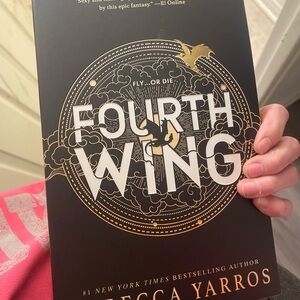 Amazon Fourth Wing Book with Black and Gold Cover